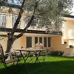 Elison Apartment Lazise
