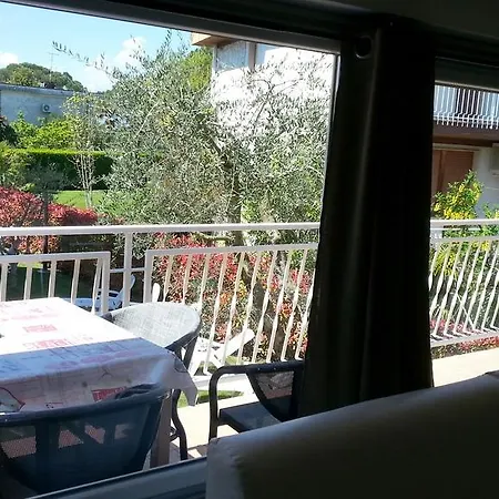 Elison Appartement *